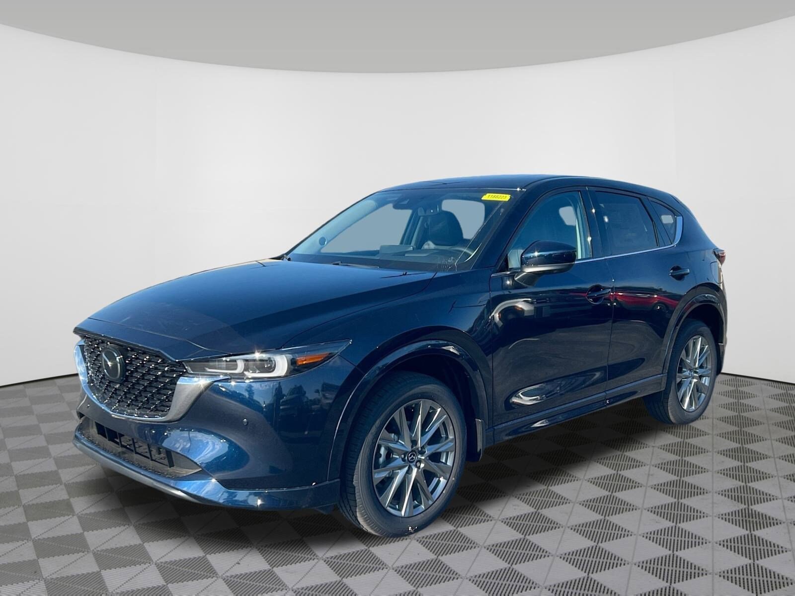2025 Mazda CX-5 2.5 Premium Plus photo 2