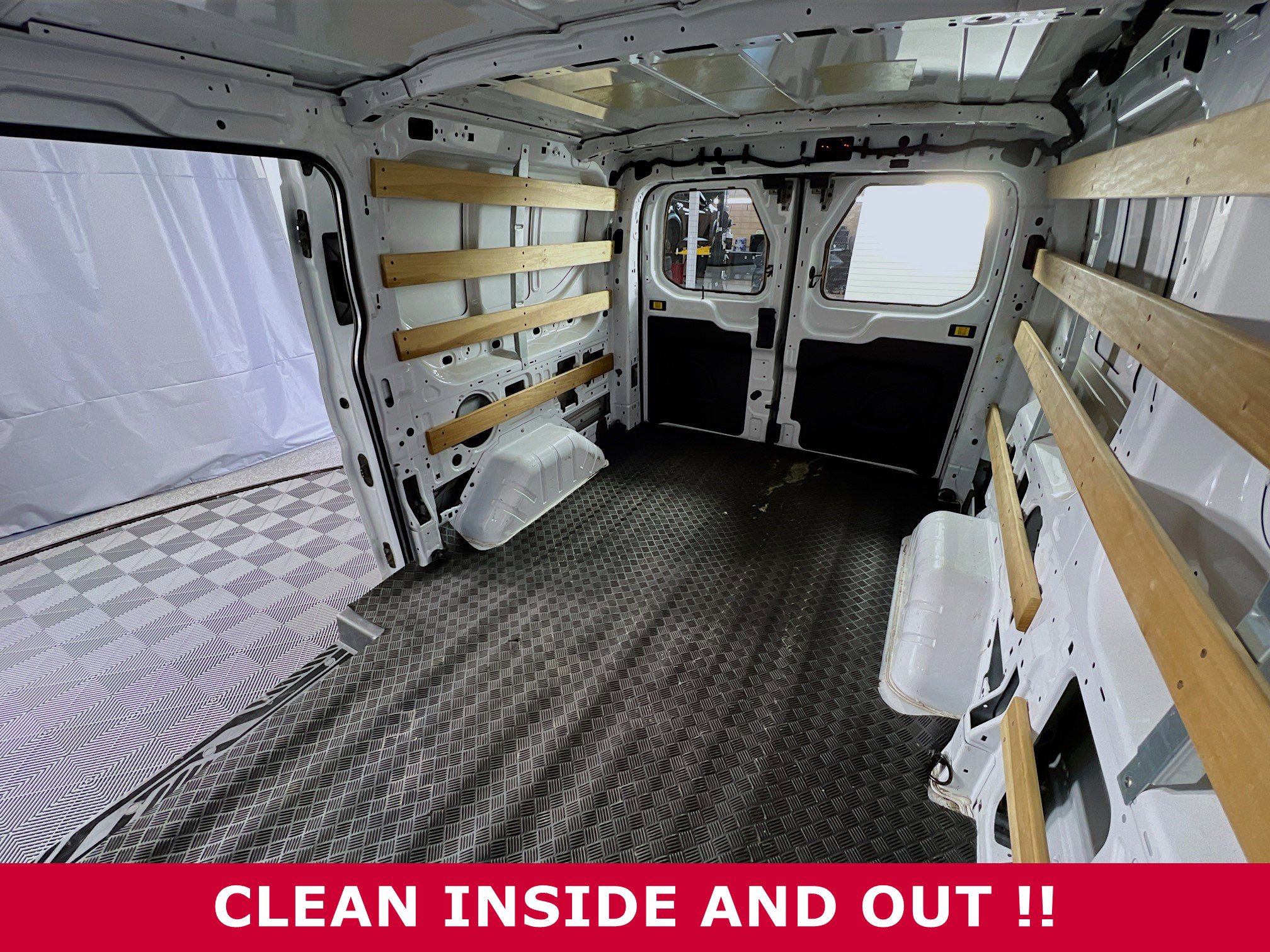 2024 Ford Transit Cargo Van photo 3