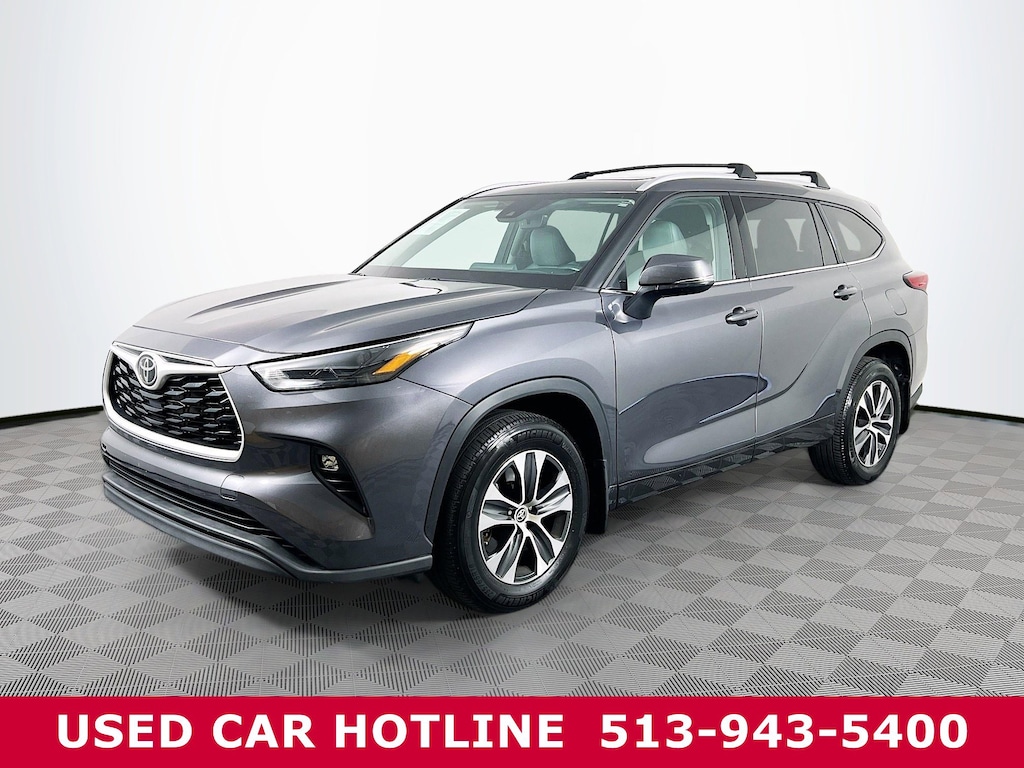 Used 2022 Toyota Highlander XLE SUV