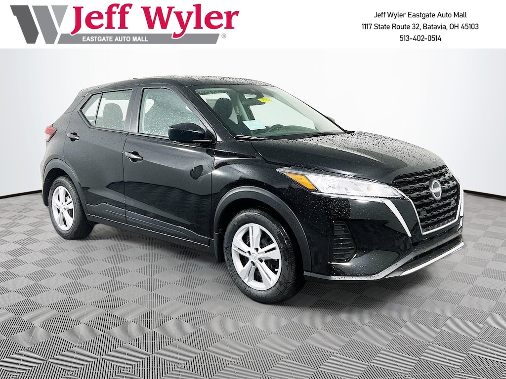 Used 2025 Nissan Kicks Play S SUV