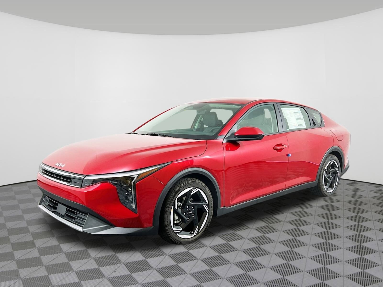 2025 Kia K4 EX photo 2