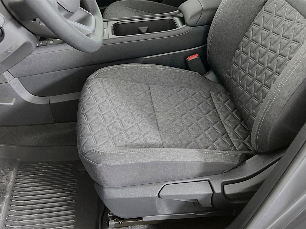 New 2026 Nissan Kicks SV SUV