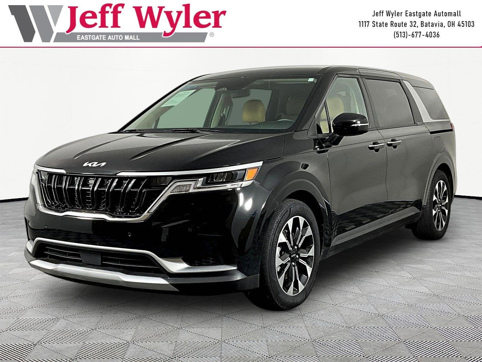 2024 Kia Sedona EX's photo