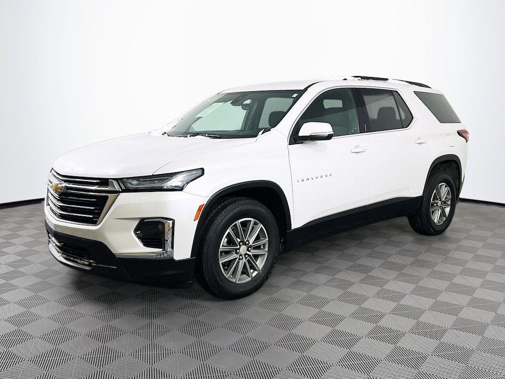 Used 2022 Chevrolet Traverse LT Cloth SUV