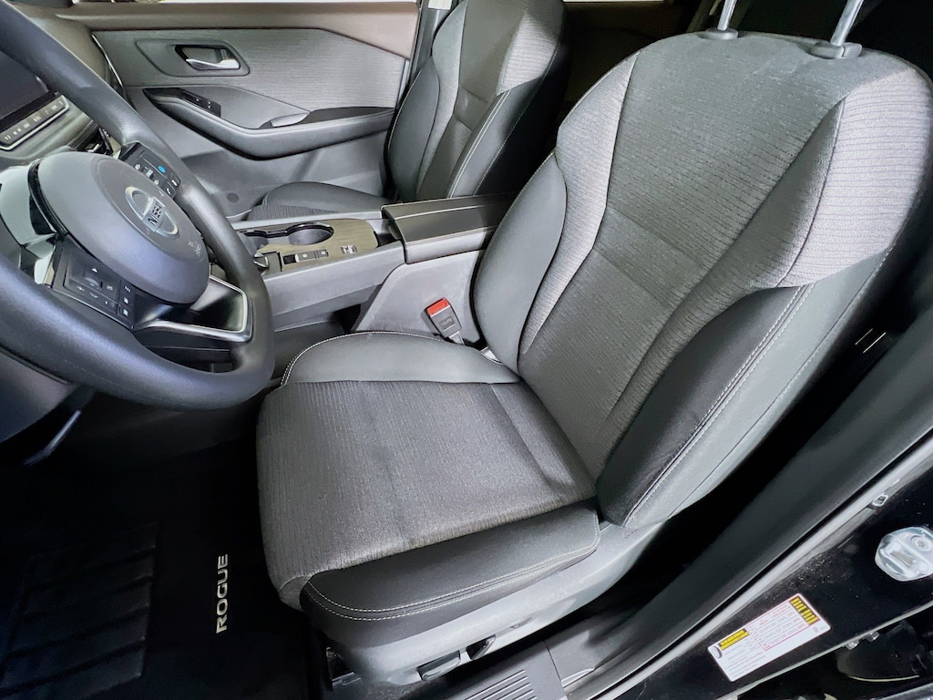 Used 2021 Nissan Rogue SV SUV