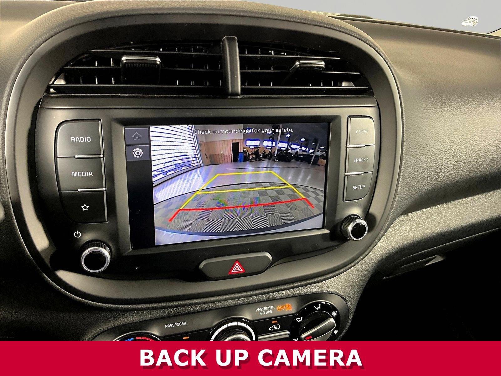 2025 Kia Soul LX - Photo 13