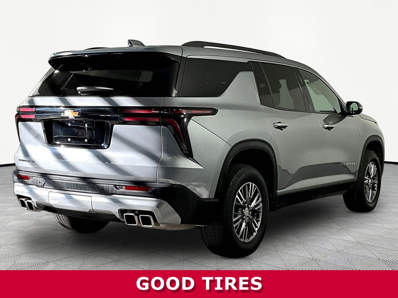 2025 Chevrolet Traverse LT - Photo 8