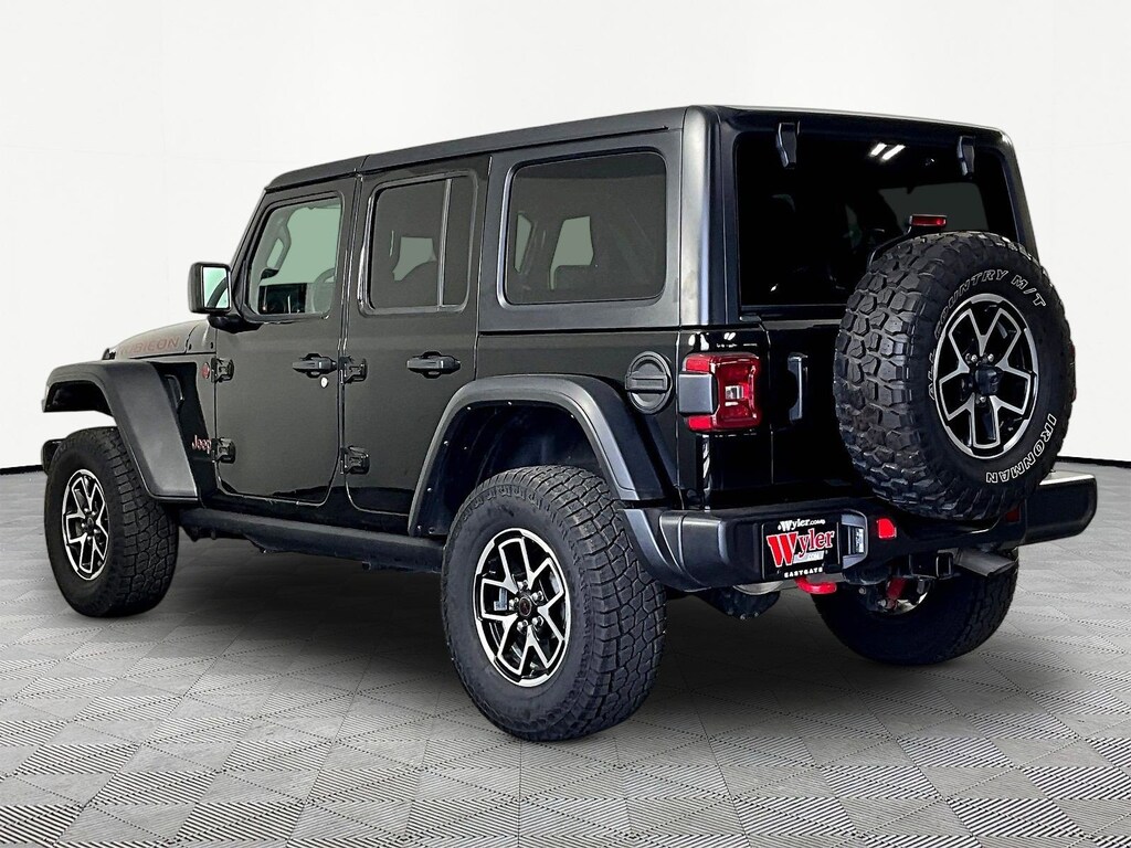 Used 2024 Jeep Wrangler Rubicon SUV