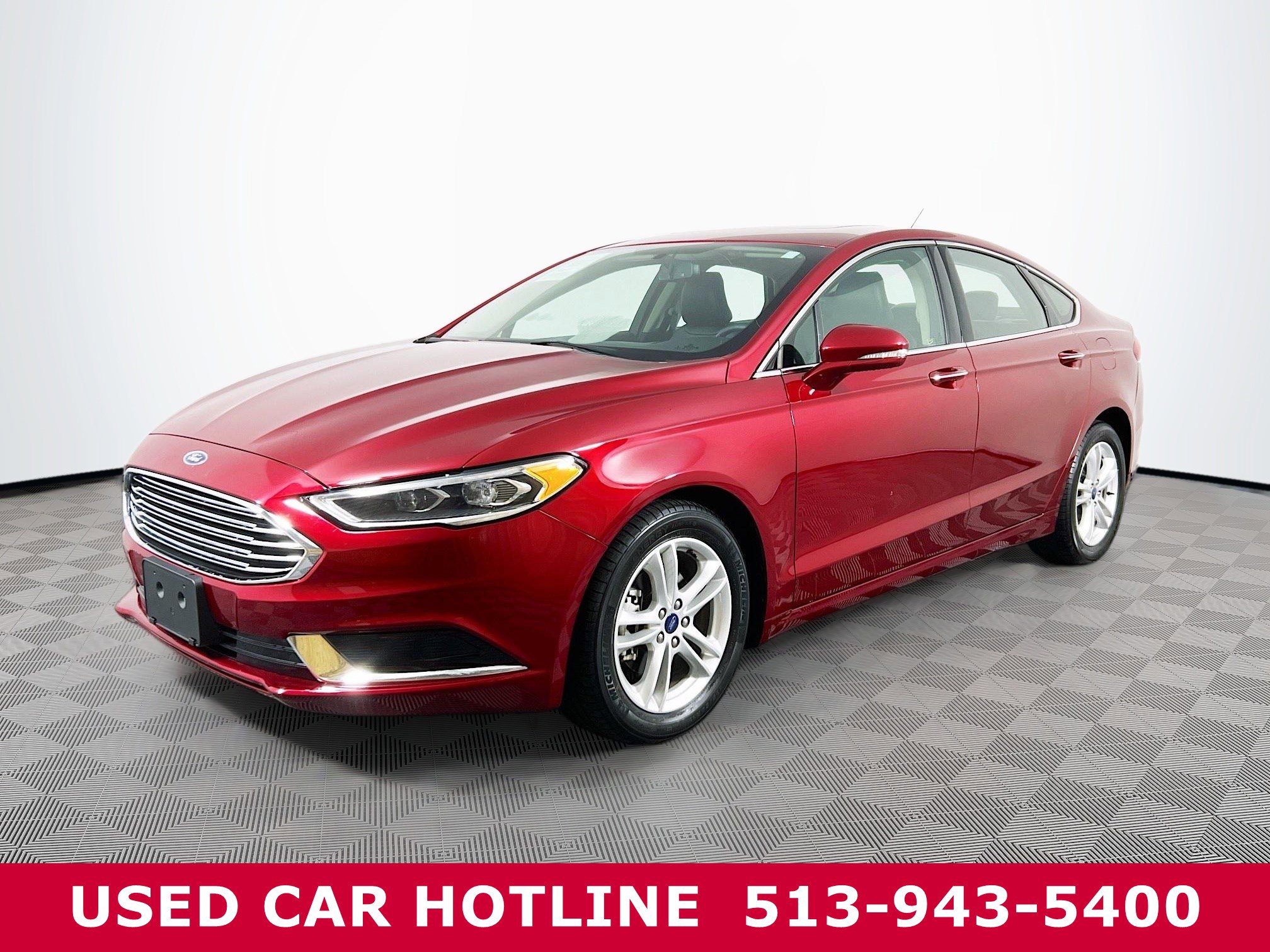 2018 Ford Fusion SE photo 2