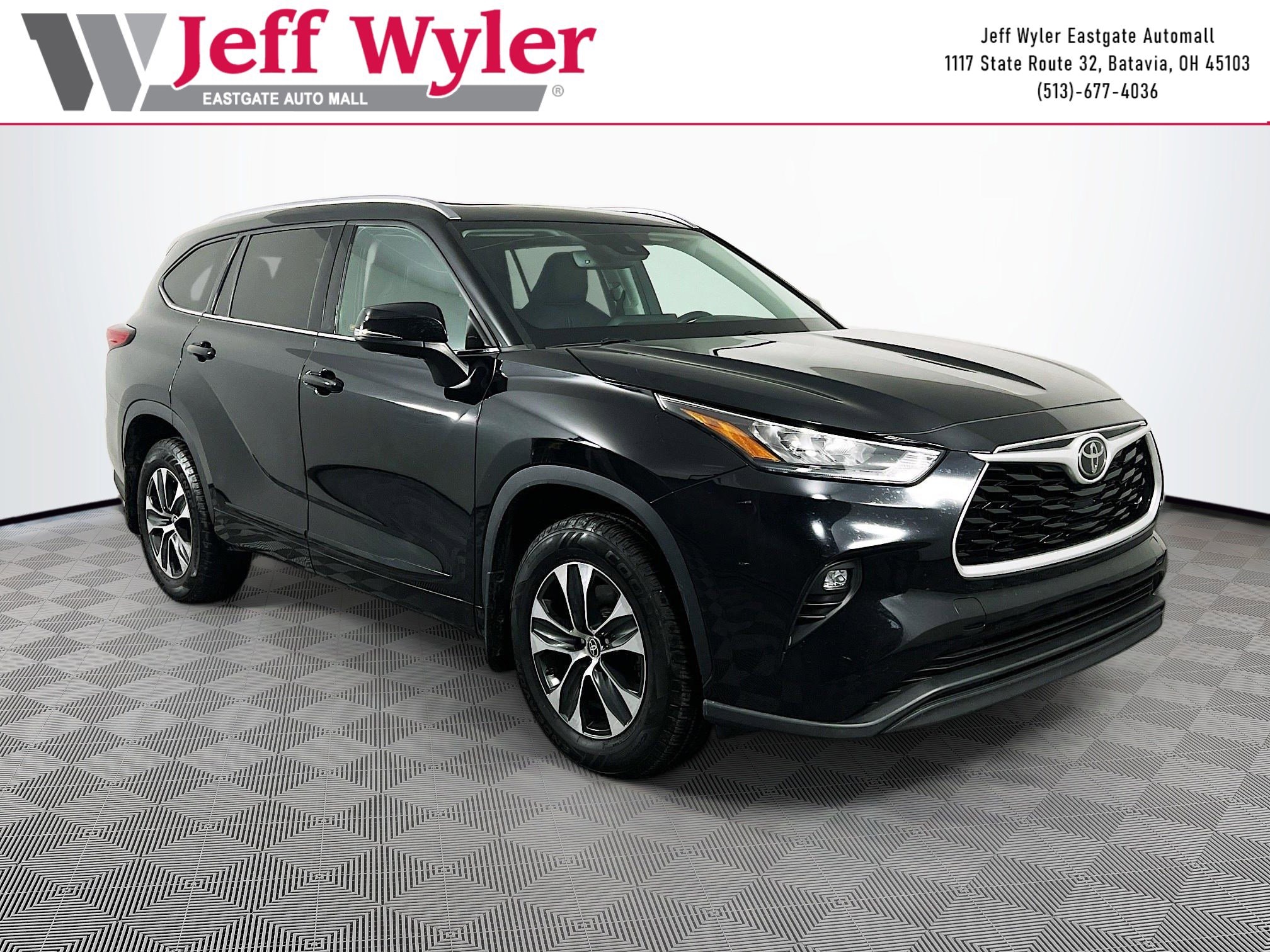 2020 Toyota Highlander XLE's photo