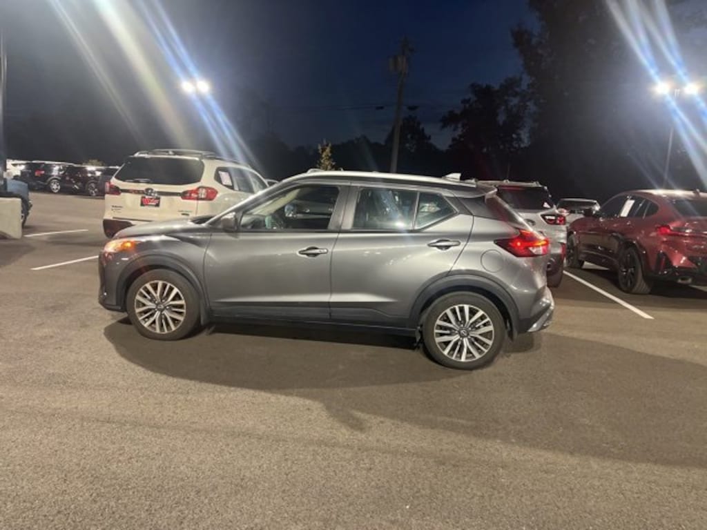 Used 2023 Nissan Kicks SV SUV