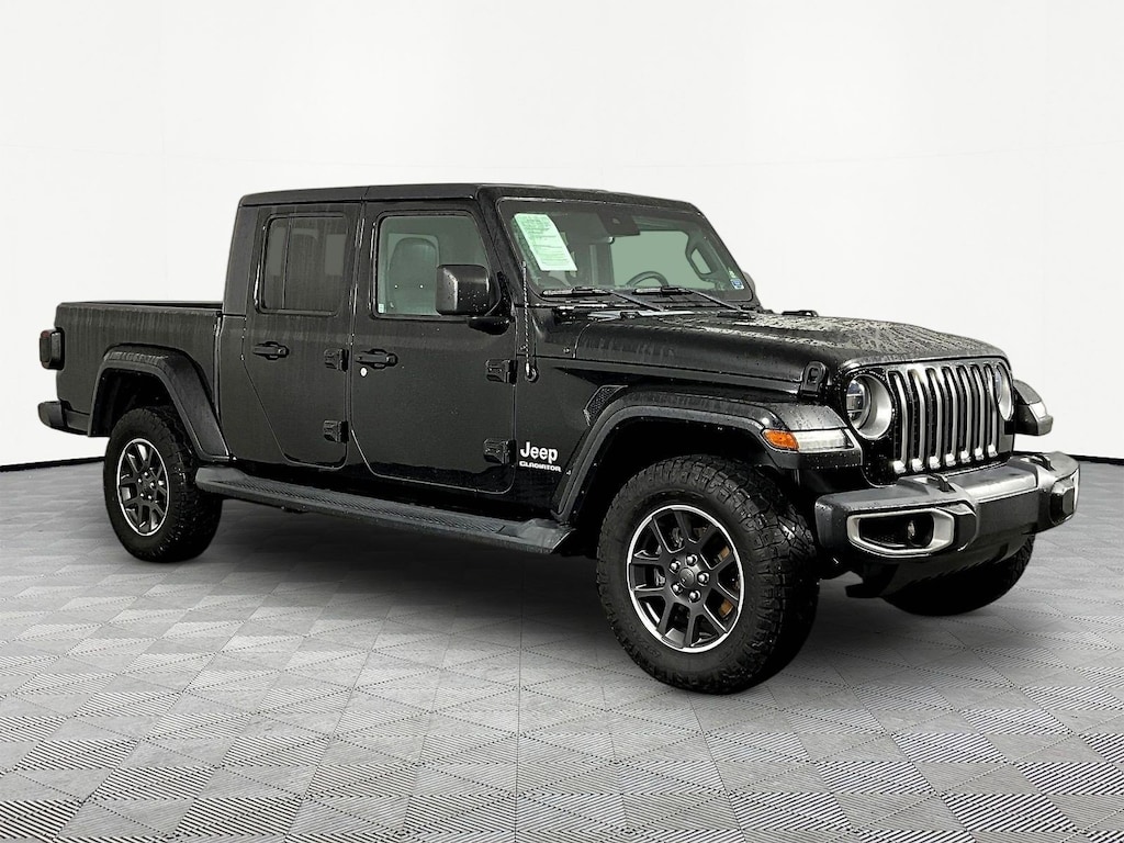 Used 2020 Jeep Gladiator Overland Truck Crew Cab