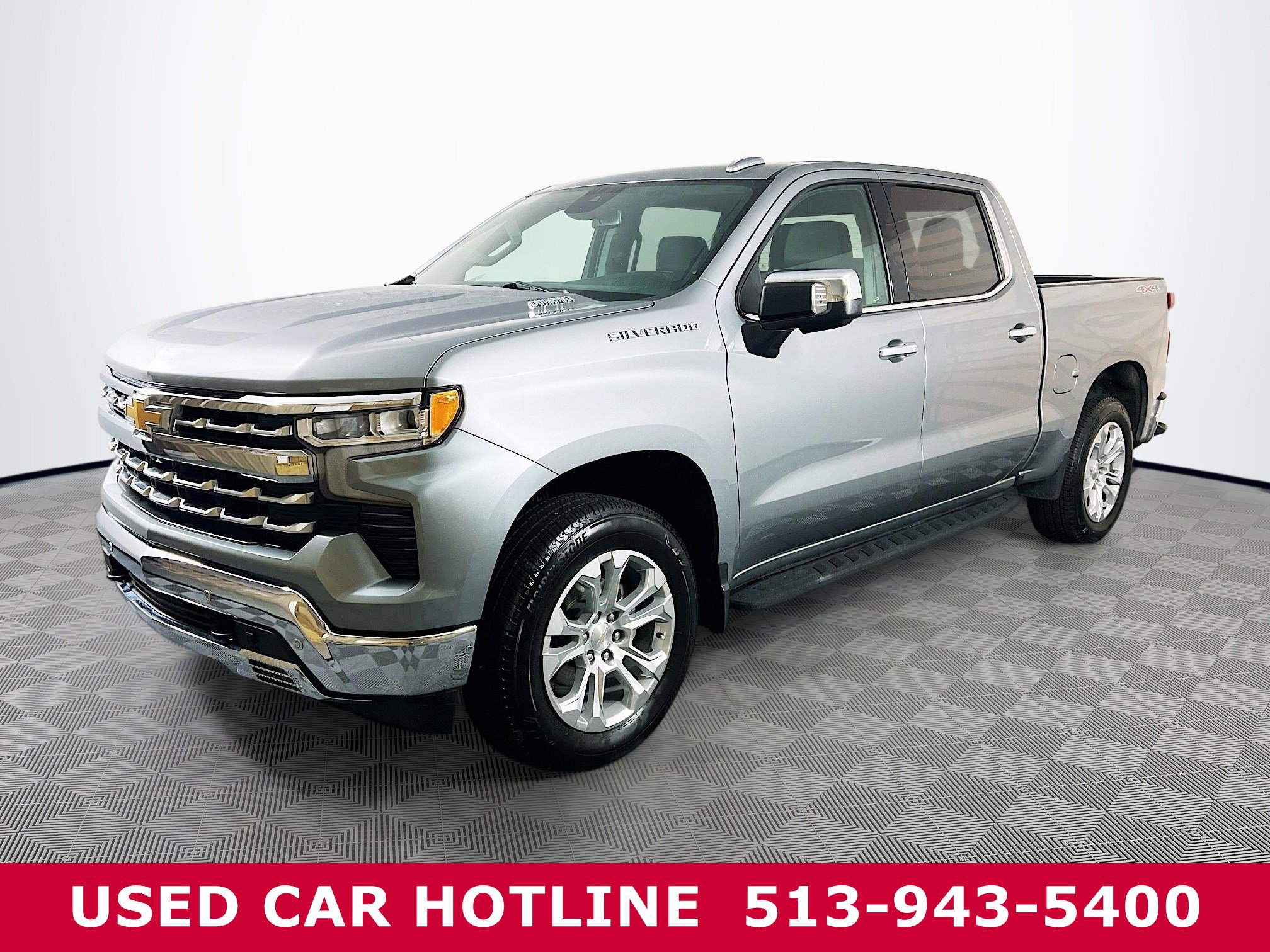 2023 Chevrolet Silverado 1500 LTZ photo 2