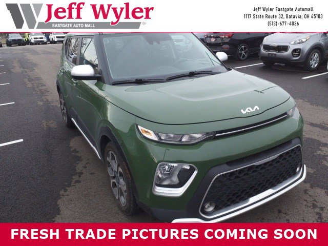 2022 Kia Soul X-Line's photo