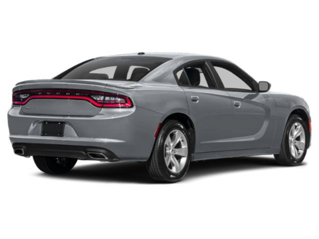 Used 2015 Dodge Charger SE Sedan