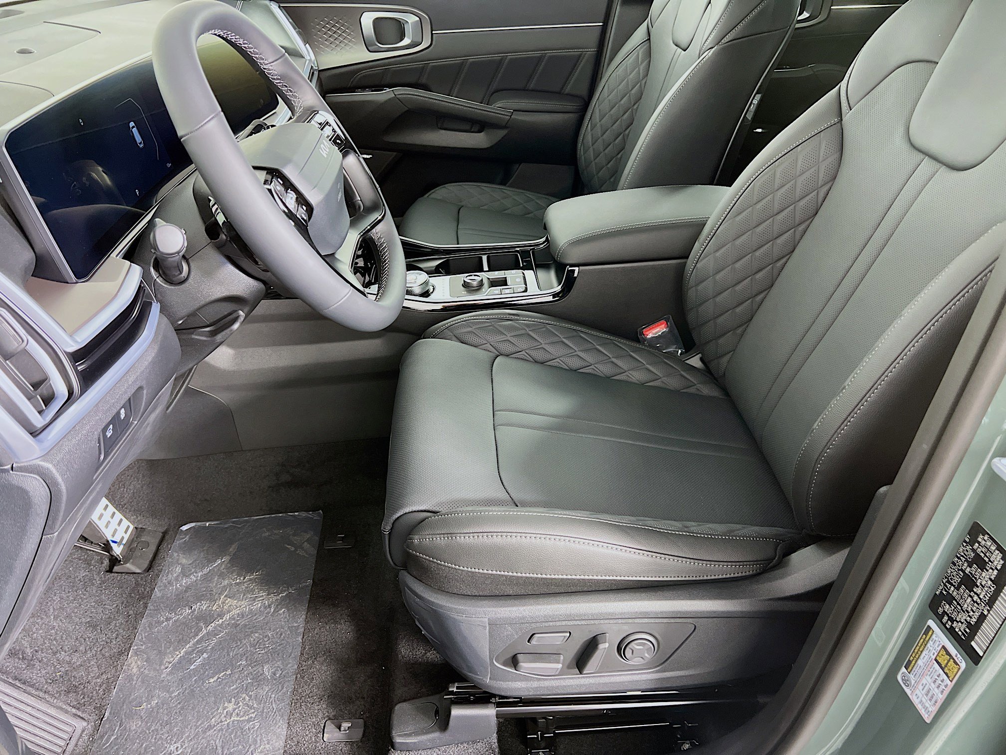 2026 Kia Sorento Hybrid X-Line SX Prestige photo 3