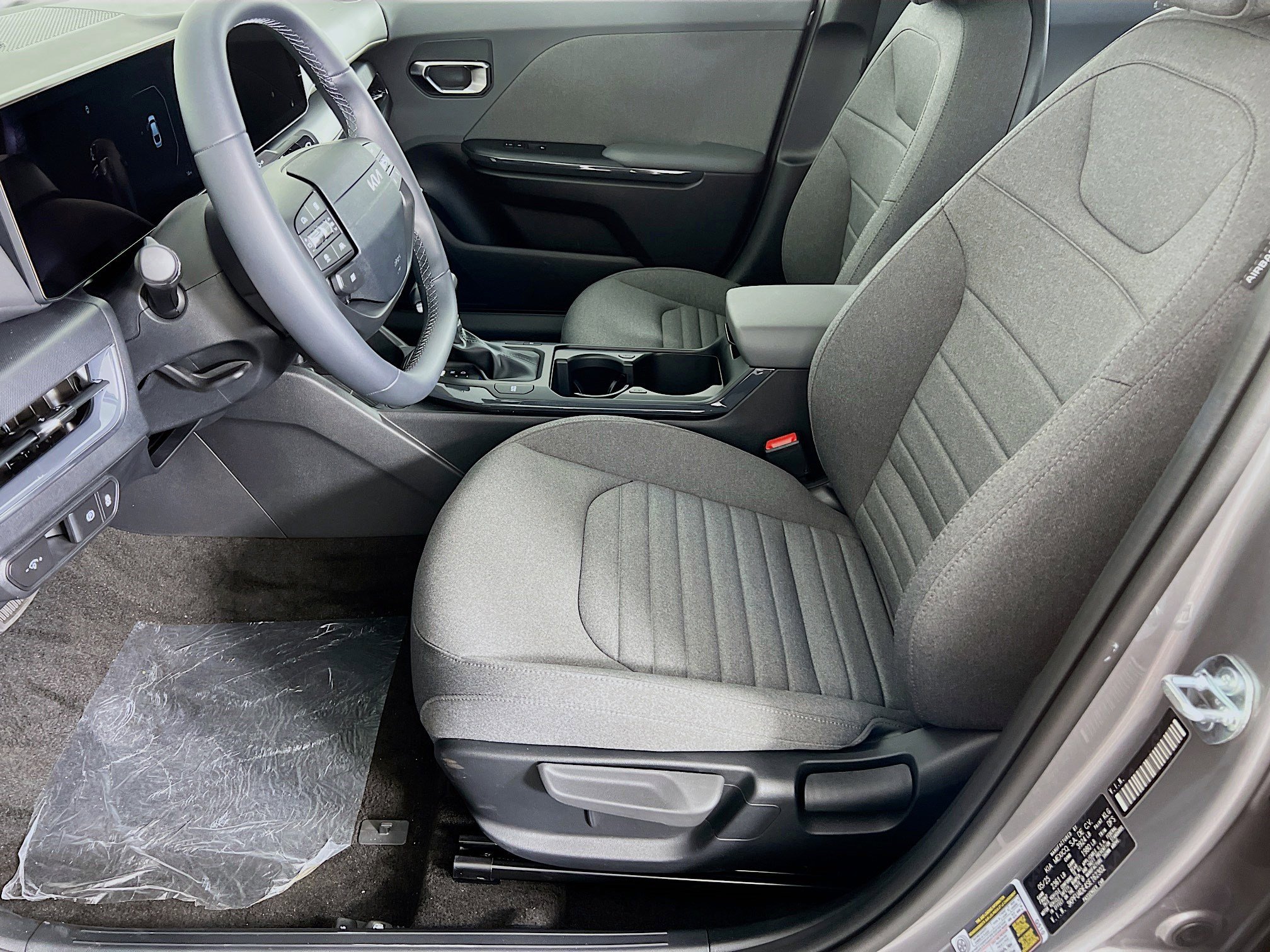 2025 Kia K4 EX photo 3