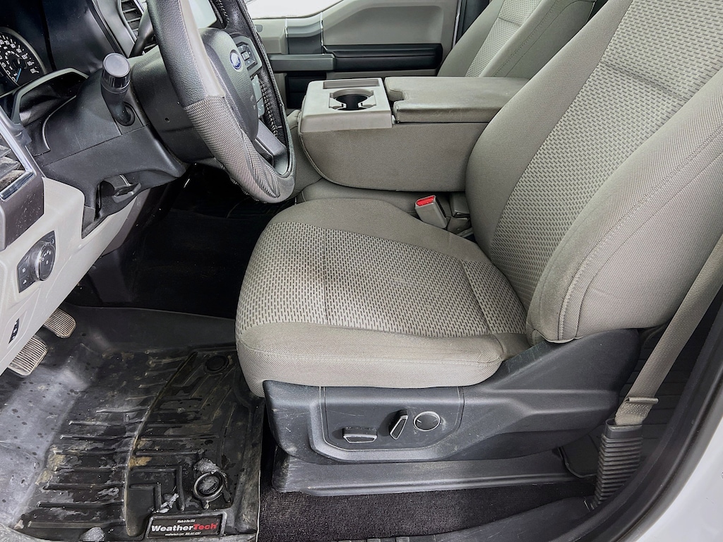 Used 2016 Ford F-150 XLT Truck SuperCrew Cab