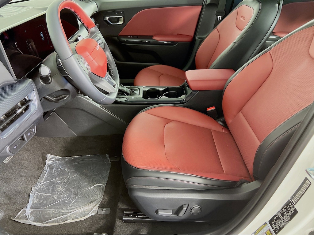 New 2025 Kia K4 GT-Line Sedan