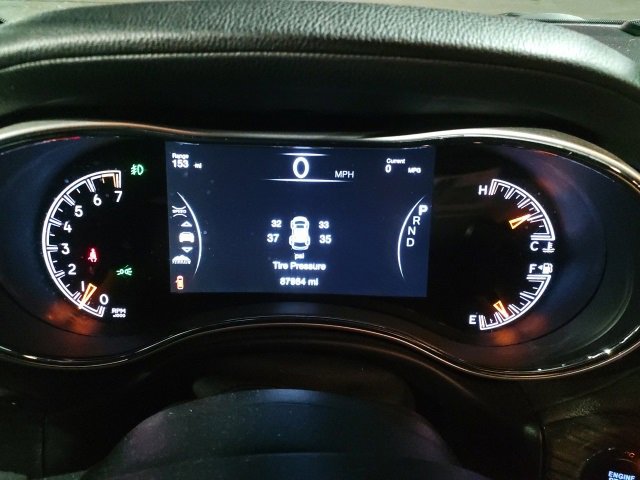 2016 Jeep Grand Cherokee High Altitude photo 3