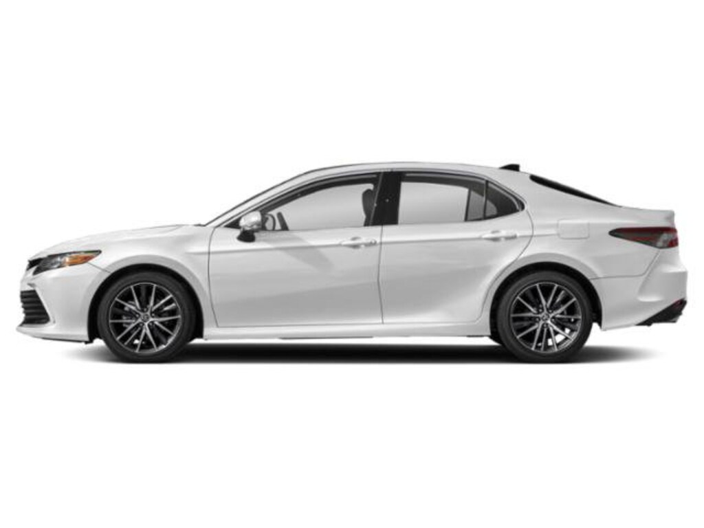 Used 2024 Toyota Camry XLE Sedan