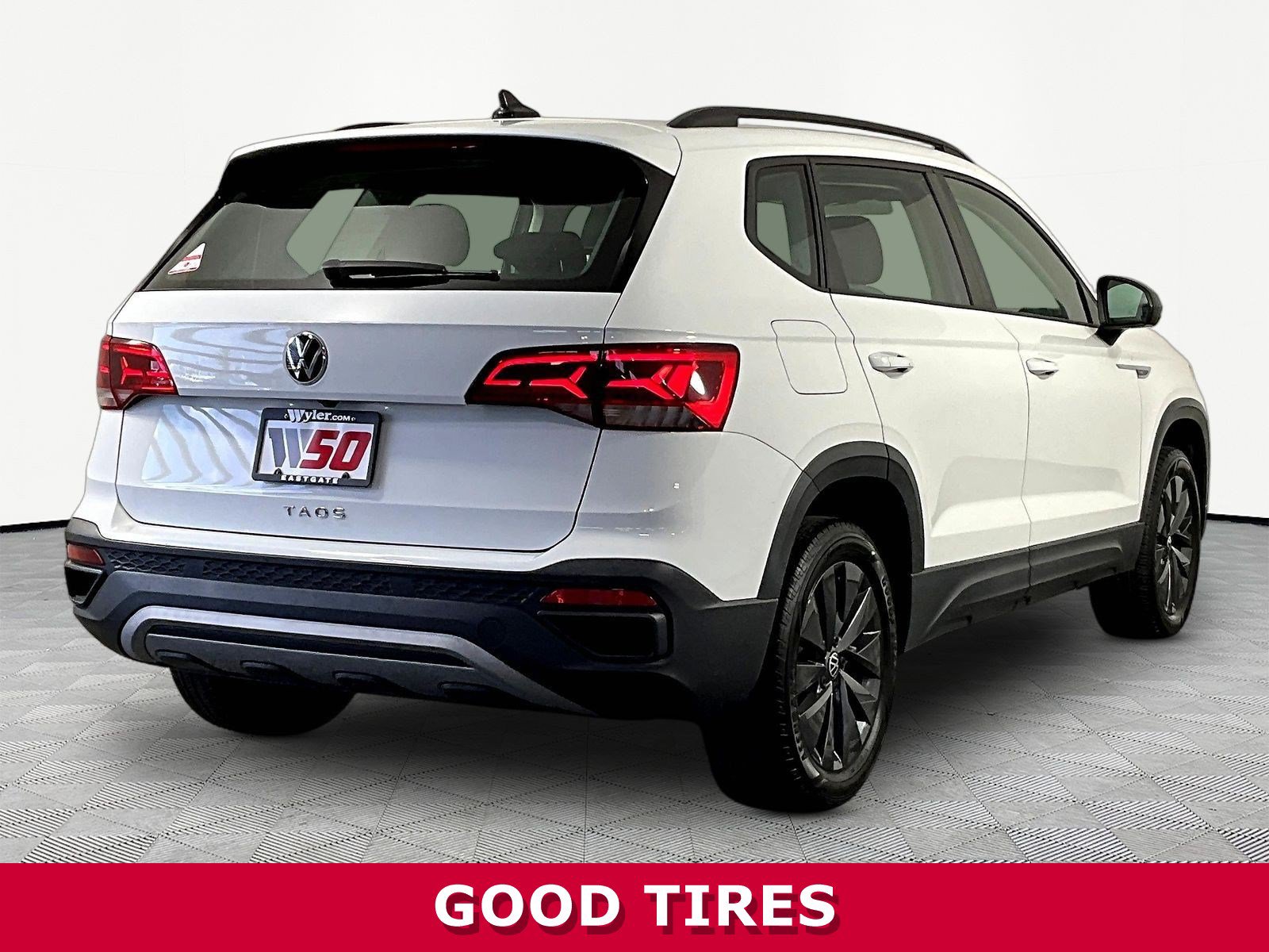 2022 Volkswagen Taos S - Photo 8