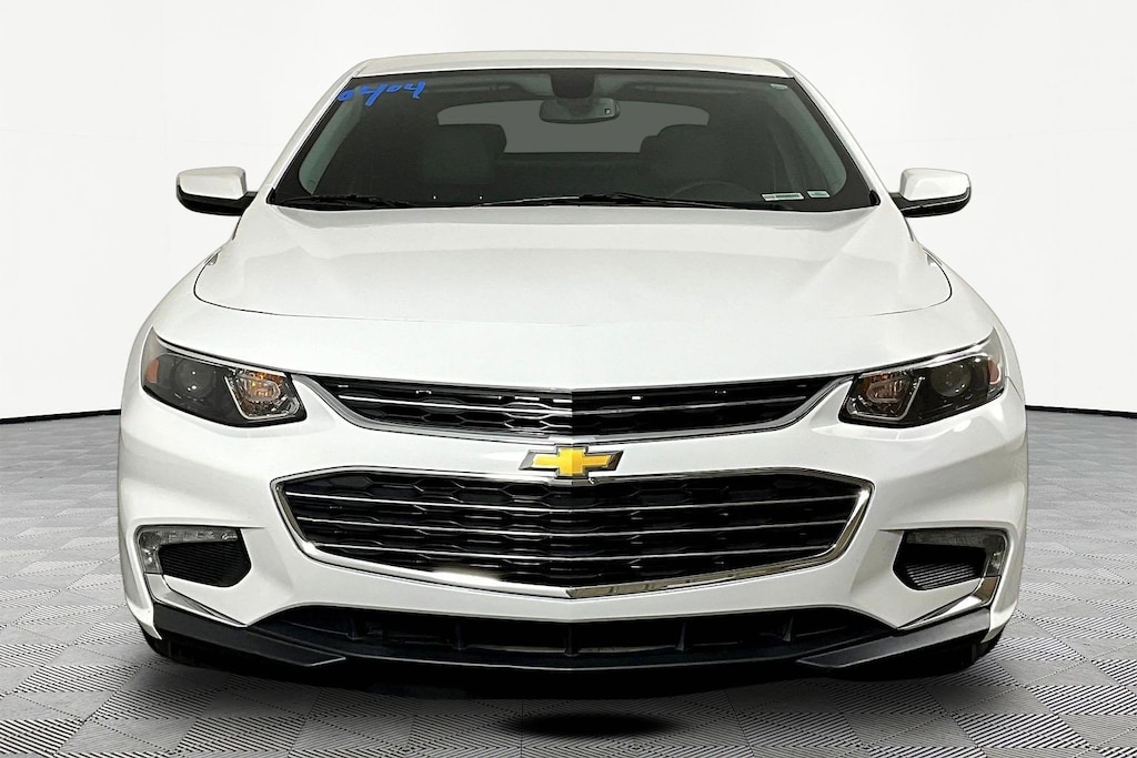 Used 2017 Chevrolet Malibu LT Sedan