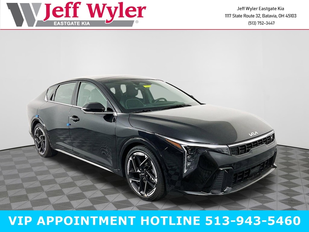 New 2025 Kia K4 GT-Line Sedan
