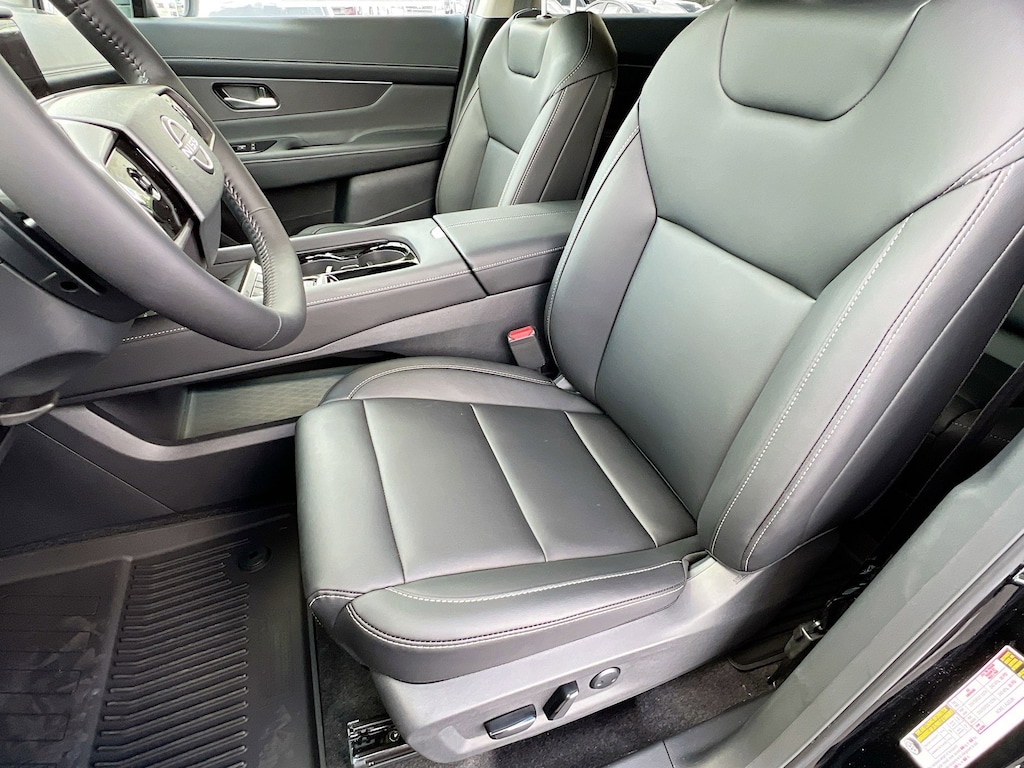 New 2025 Nissan Murano SV SUV