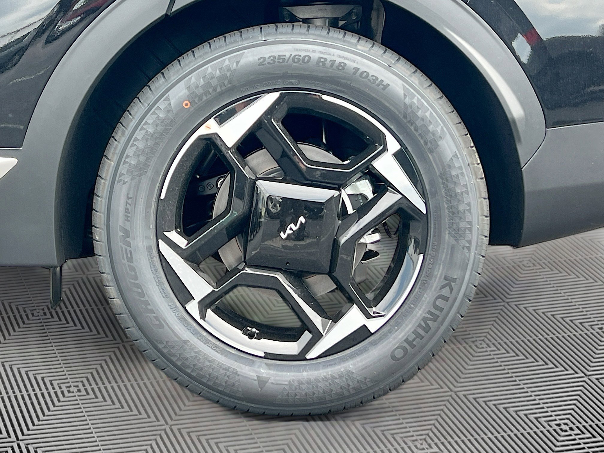 2026 Kia Sportage EX - Photo 34