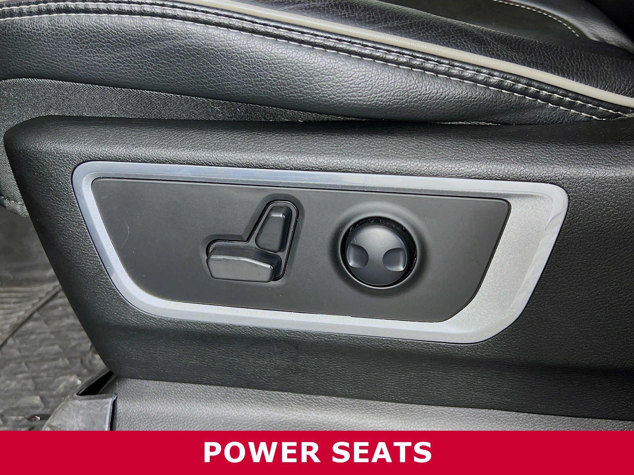 2023 Ram 1500 Laramie photo 4