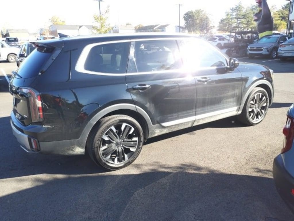 Used 2023 Kia Telluride SX SUV