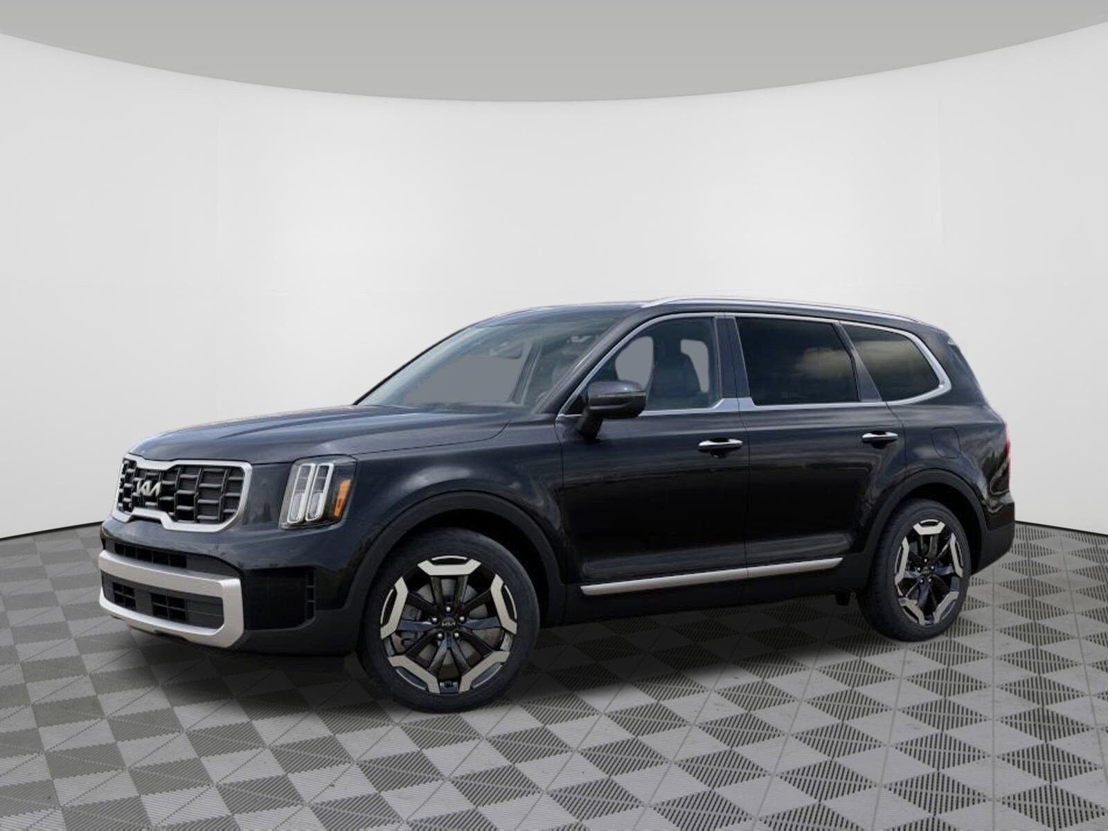 2025 Kia Telluride S photo 3