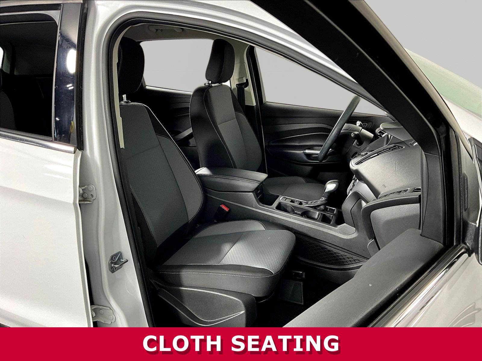 2019 Ford Escape SE - Photo 31