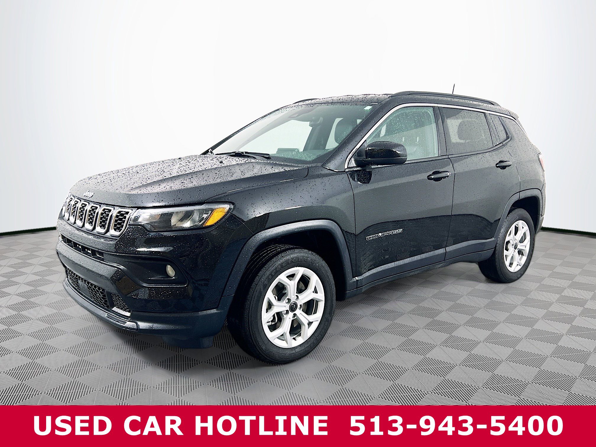 2025 Jeep Compass Latitude photo 2