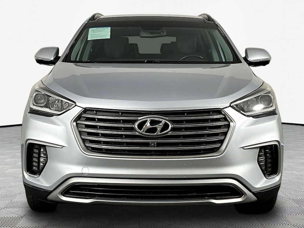 Used 2017 Hyundai Santa Fe SE Ultimate SUV