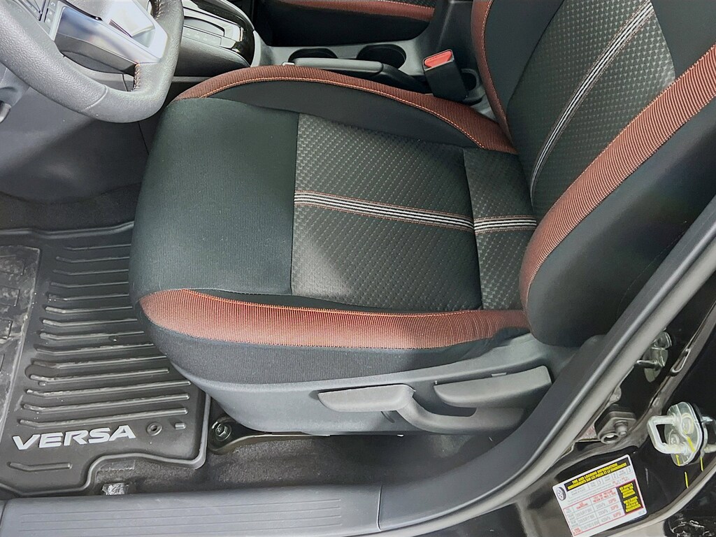 New 2025 Nissan Versa SR Sedan