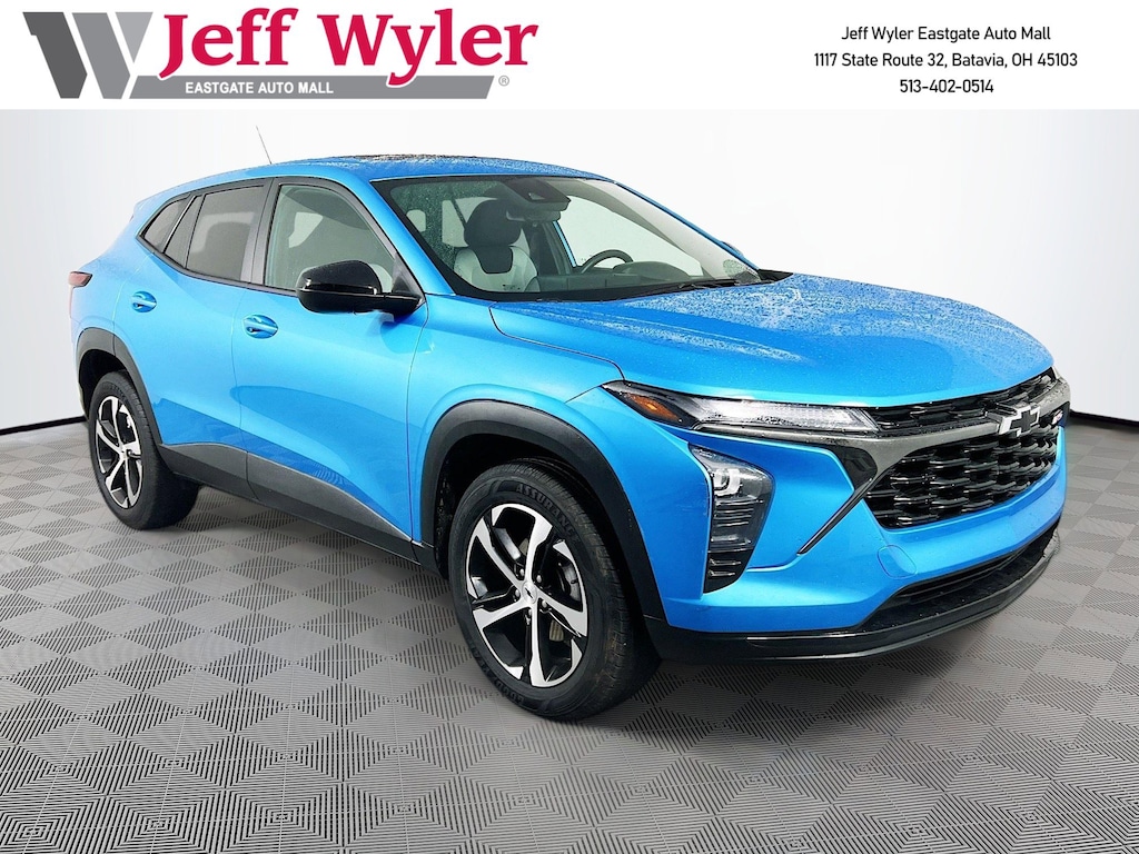 Used 2025 Chevrolet Trax 1RS SUV