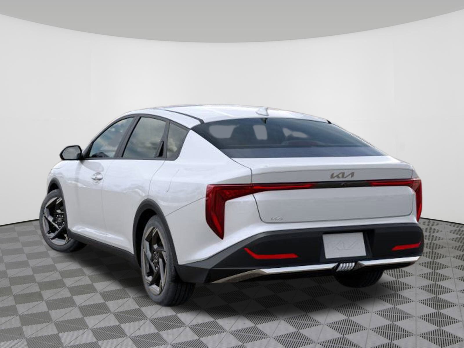 2025 Kia K4 EX photo 4
