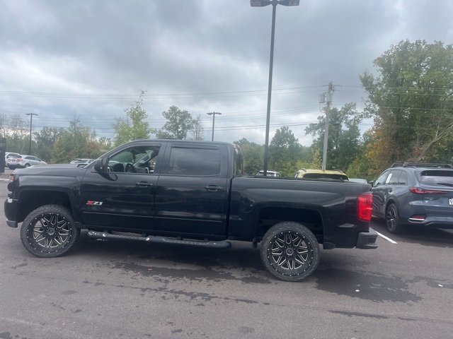 2017 Chevrolet Silverado 1500 LTZ photo 2