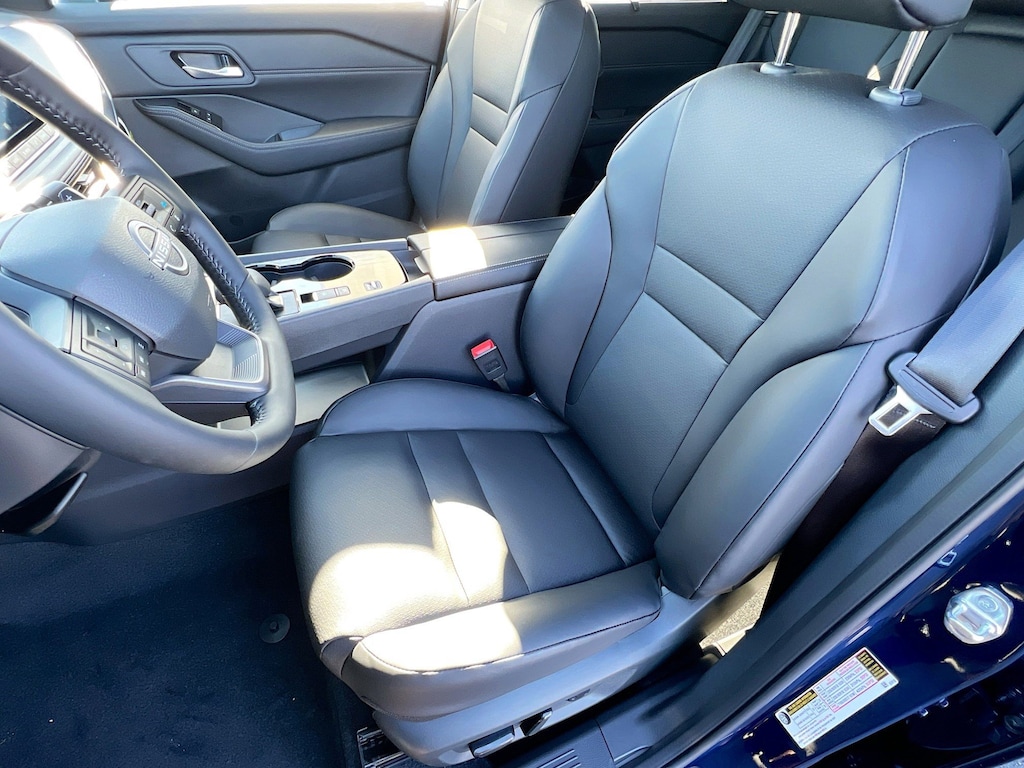 New 2026 Nissan Rogue SV SUV