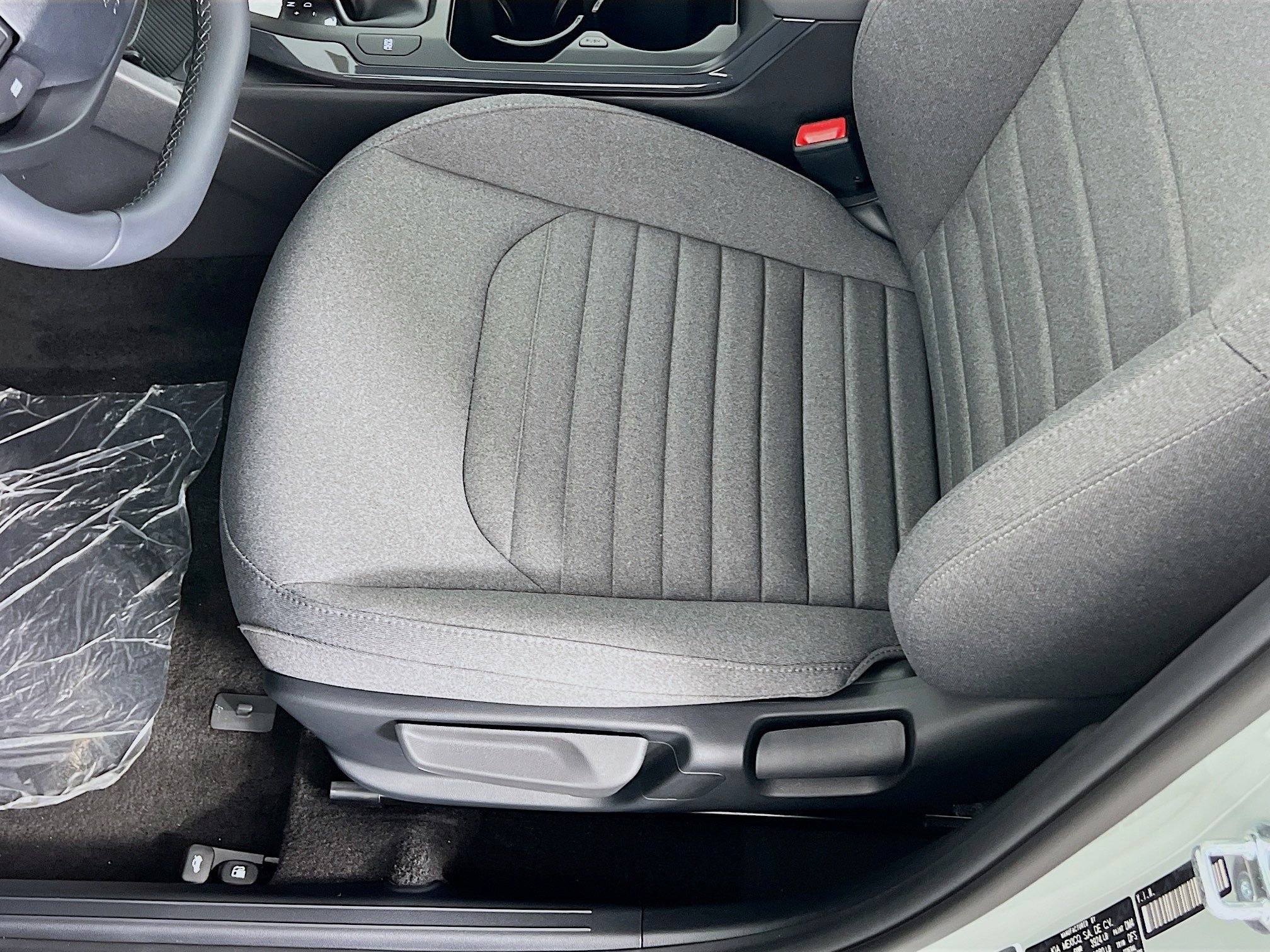 2025 Kia K4 EX photo 4