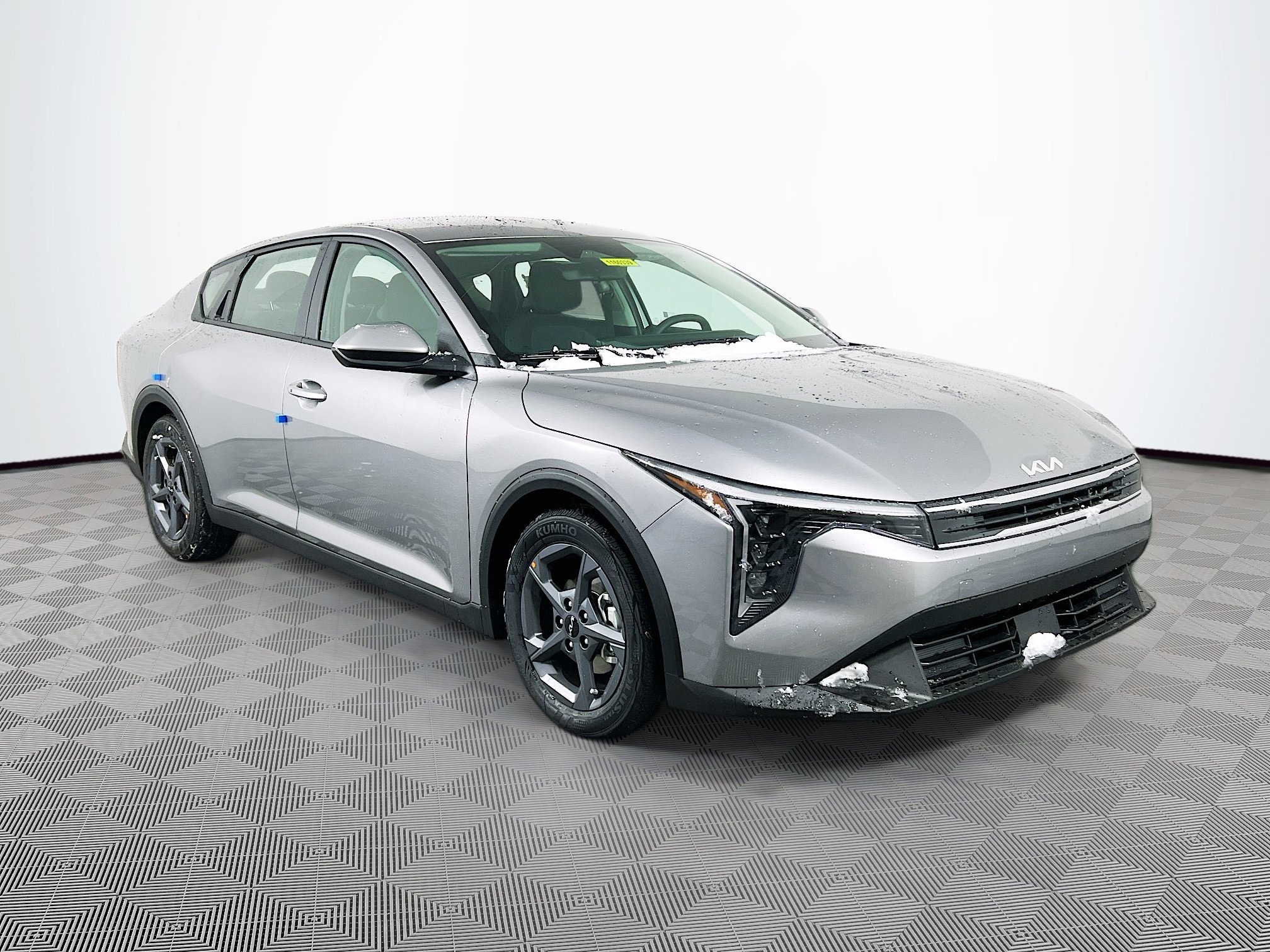 2025 Kia K4 LXS's photo