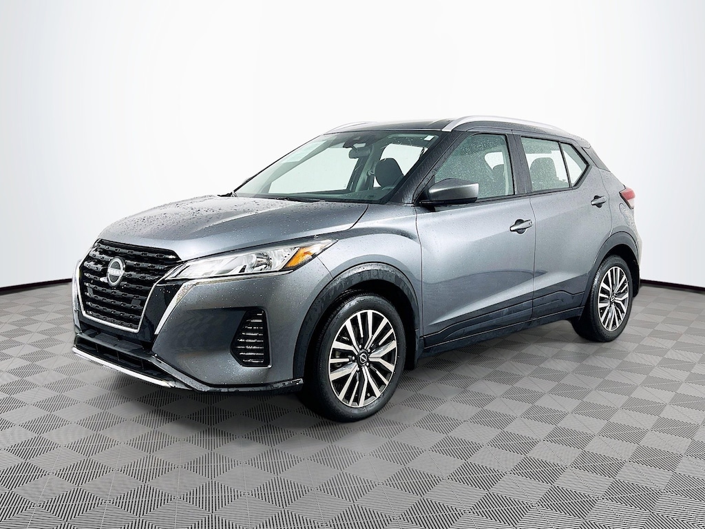Used 2023 Nissan Kicks SV SUV