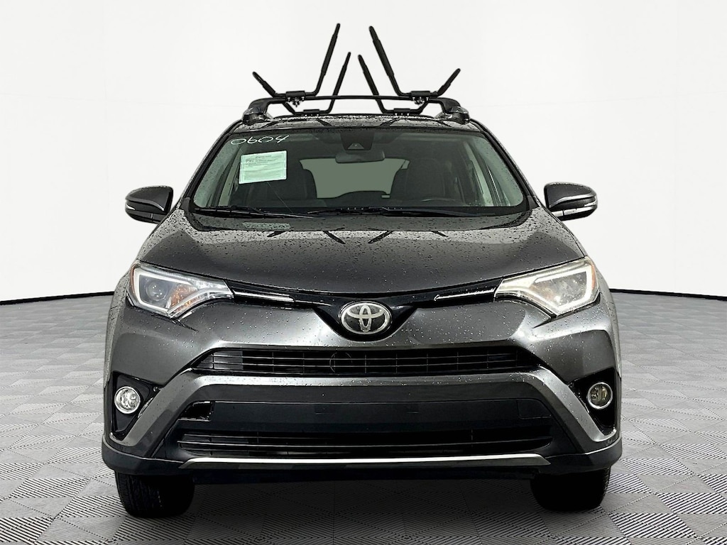 Used 2017 Toyota RAV4 XLE SUV