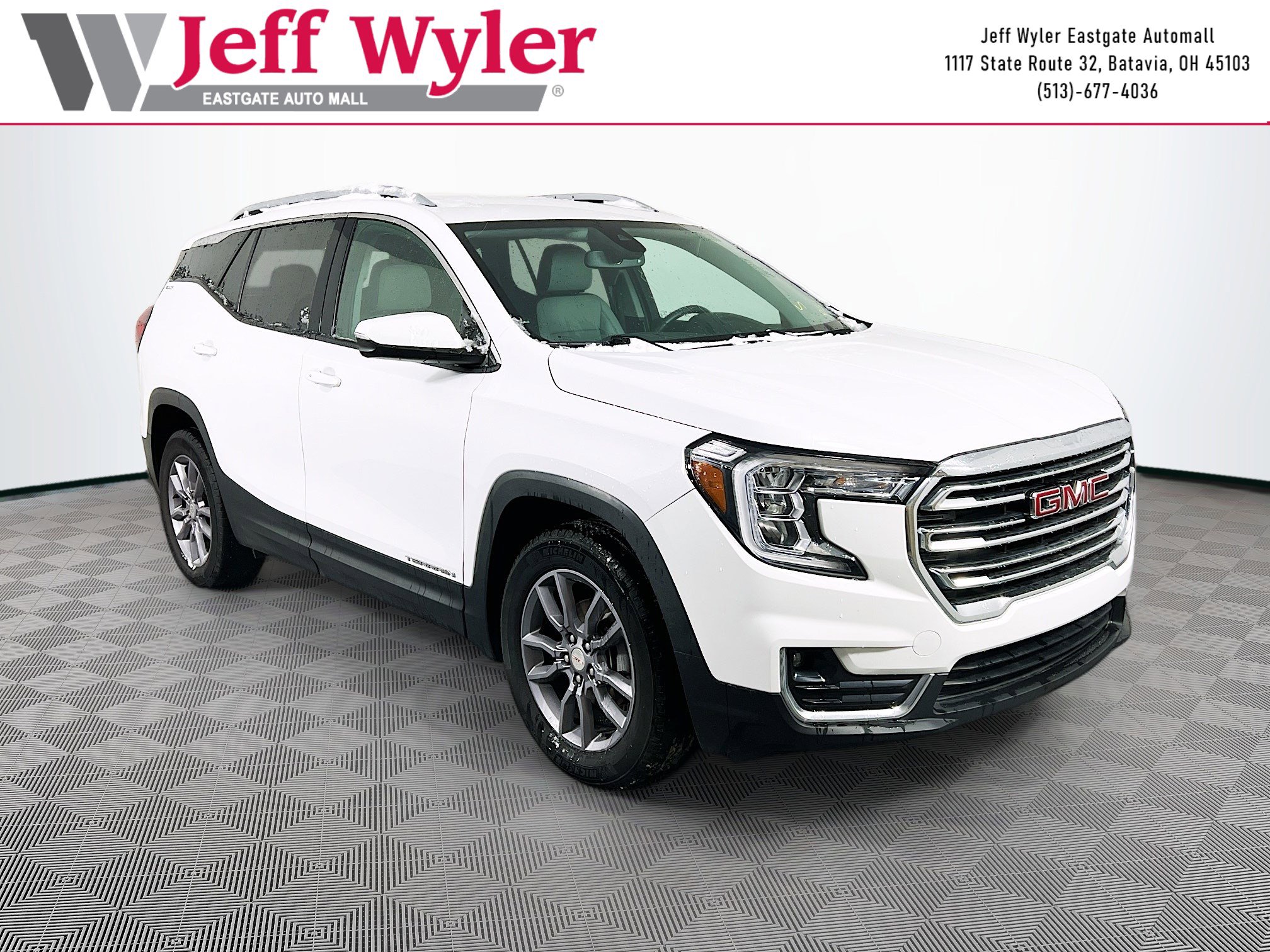 2023 GMC Terrain SLT's photo