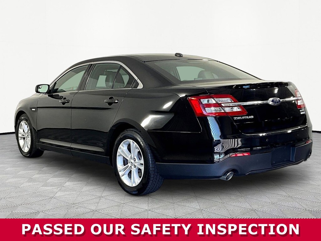 Used 2017 Ford Taurus SEL Sedan