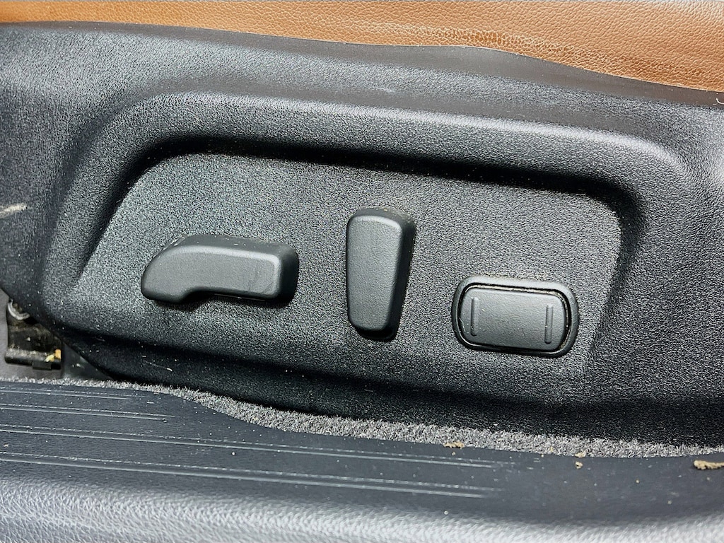 Used 2019 Subaru Outback Touring SUV