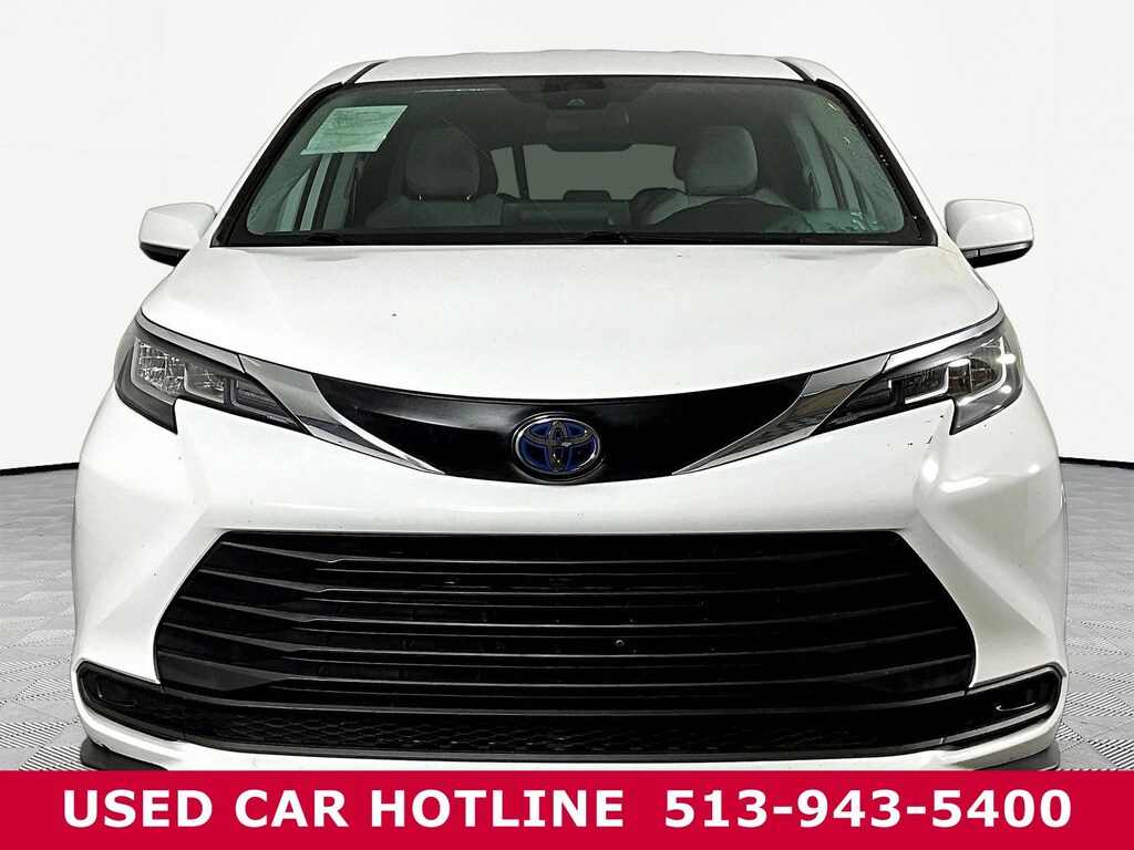 Used 2022 Toyota Sienna LE Van Passenger Van