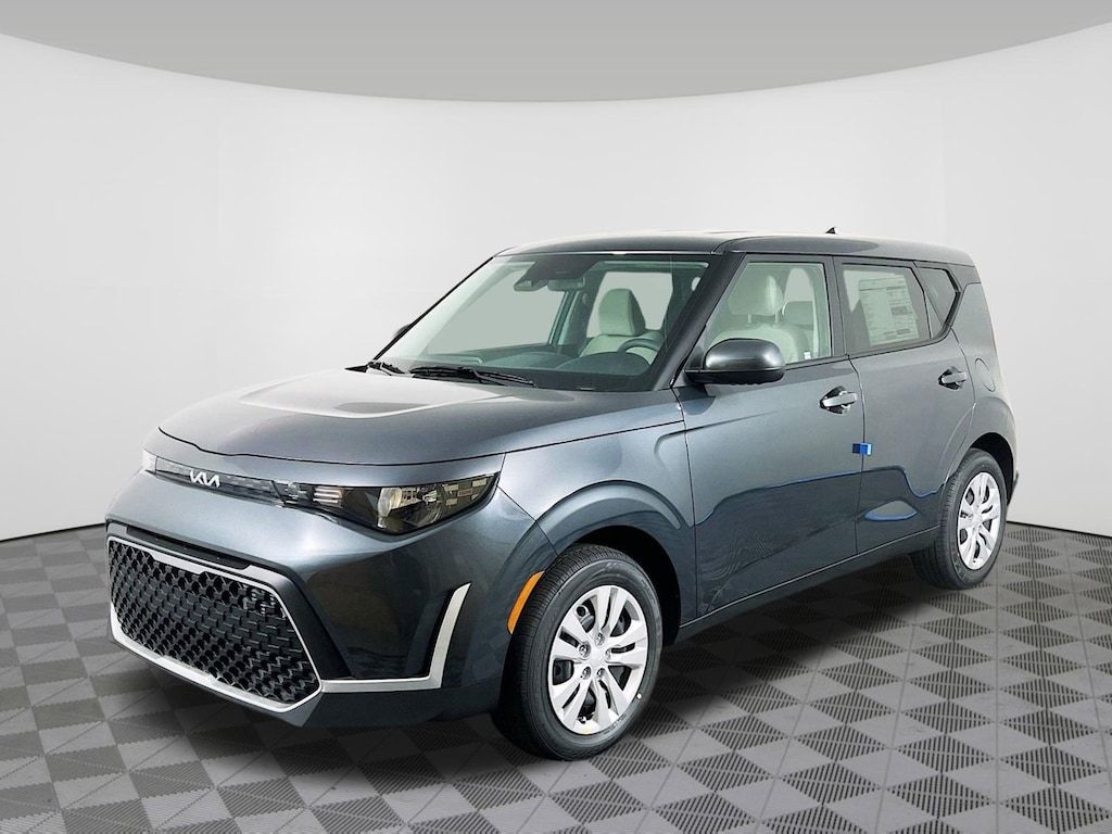 New 2025 Kia Soul LX Hatchback